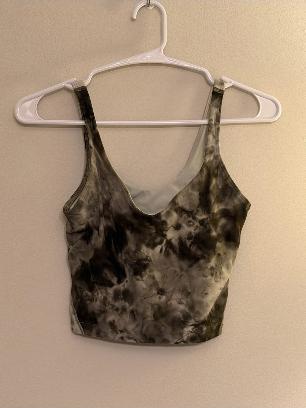 💗 Lululemon Align Tank w/ Removable Pads Green Diamond Dye size 2